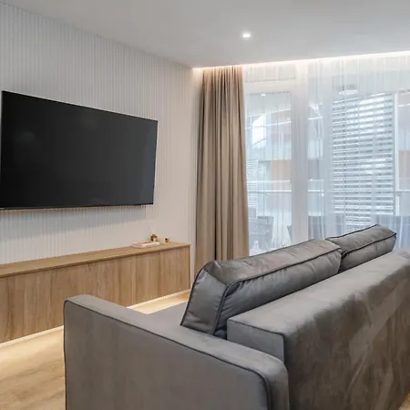 Апартаменты Sea Whisper Apartamentai Daukanto G Паланга